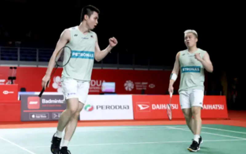 Aaron-Wooi Yik Ke Suku Akhir Kejohanan Badminton Asia Selepas Kalahkan Pasangan China