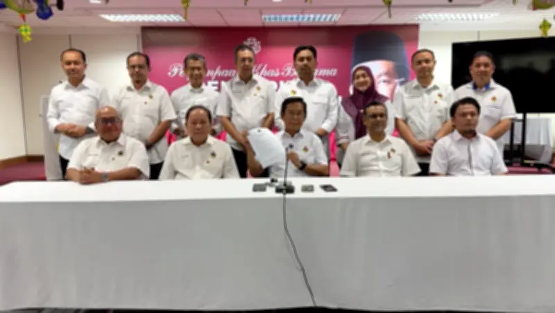 ADUN Umno NS nafi desas-desus, tunggu arahan Zahid Hamidi