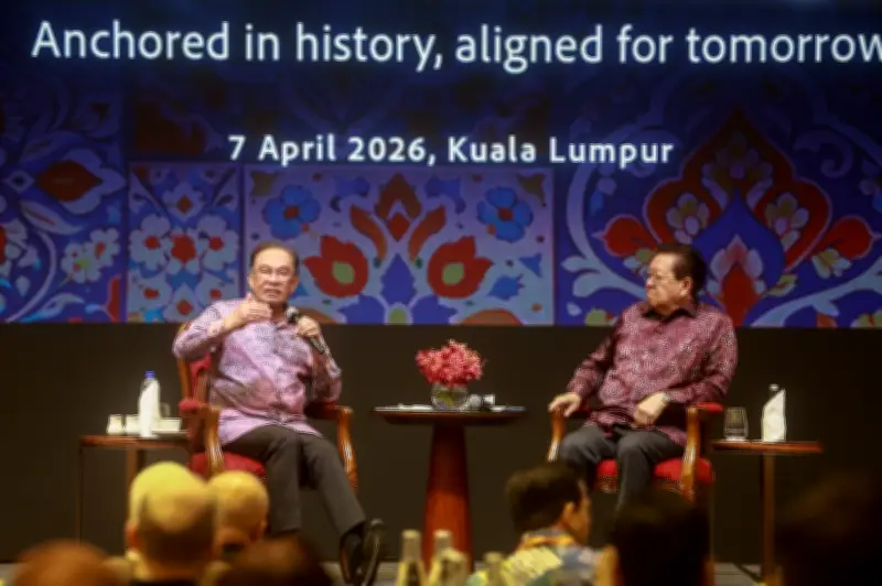 Anwar Akan Desak ASEAN dan China Percepatkan Kod Tingkah Laku Laut China Selatan di Sidang Kemuncak Mei