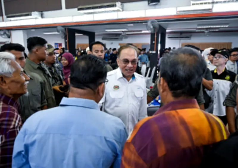 Anwar Seru Perpaduan Tangani Krisis Tenaga Global, Buka Ruang Dialog Dengan Pembangkang