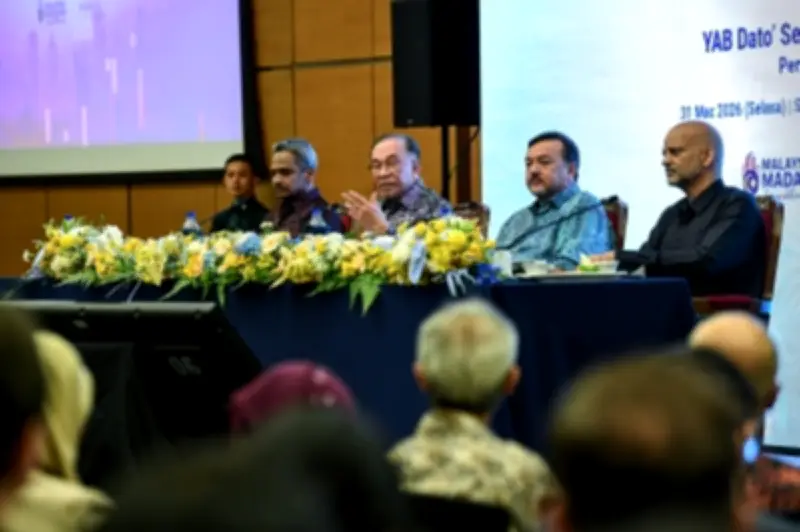 Anwar Tegaskan Reformasi Berani Diperlukan untuk Bangunkan Asas Ekonomi Malaysia