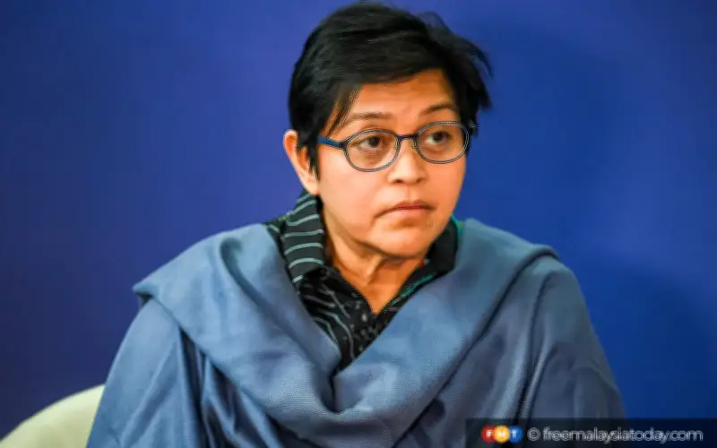 Azalina Cadang Khidmat Masyarakat Sebagai Alternatif Bayaran Pampasan Mangsa Jenayah