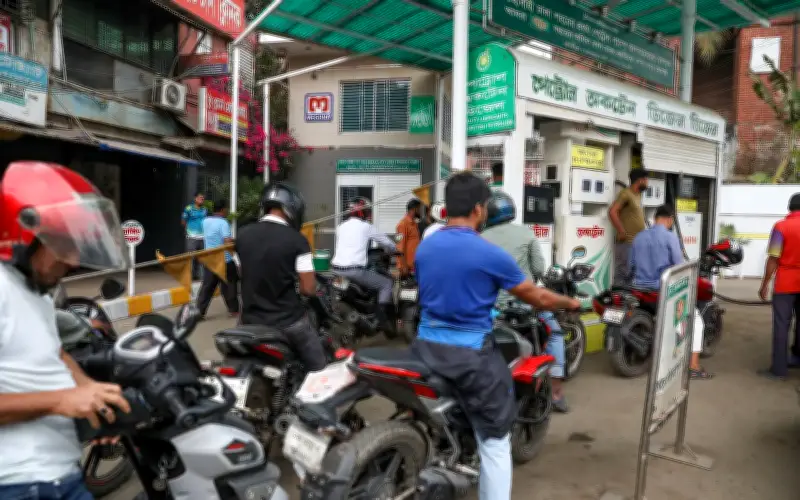 Bangladesh Kurangkan Waktu Kerja untuk Jimat Tenaga Akibat Krisis Timur Tengah