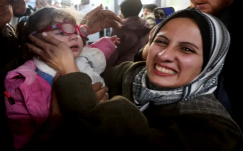 Bayi Gaza Dipulangkan kepada Keluarga Setelah Dua Tahun Dipisahkan oleh Peperangan