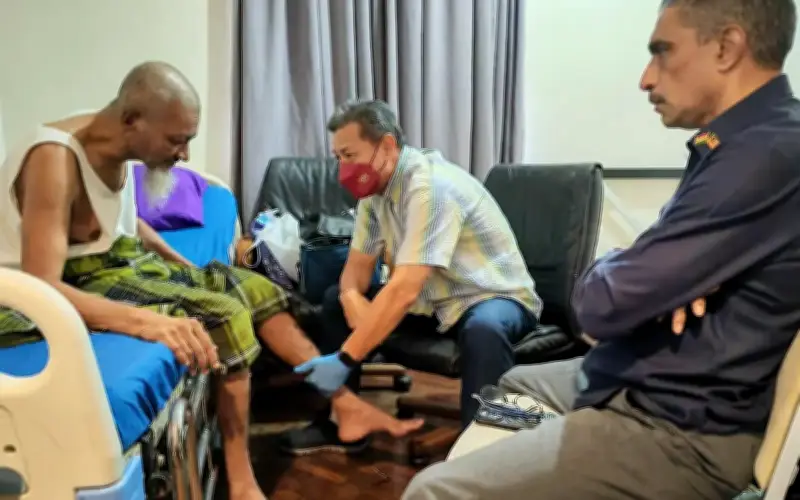 Bekas Juara Lumba Basikal SEA Games Dapat Harapan Baru untuk Berjalan Semula