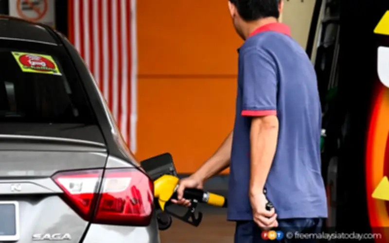 Bila Minyak Naik, Kita Naik Minyak: Kematangan Politik dalam Menghadapi Realiti Global