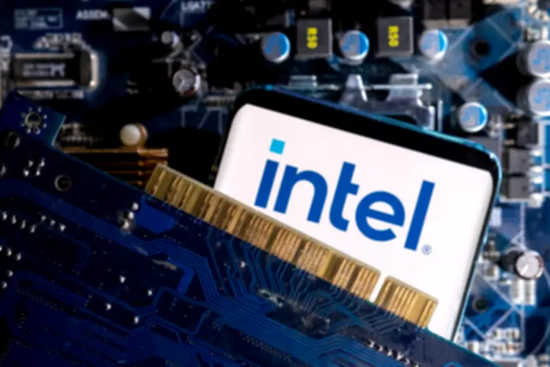 Bursa Malaysia Dibuka Tinggi, Didorong Pendapatan Intel Kukuh