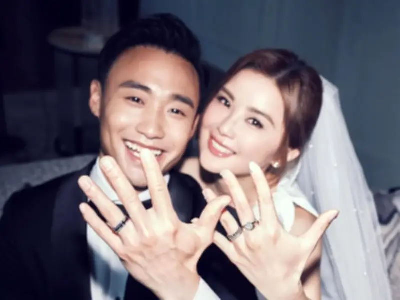 Charlene Choi Twins kongsi gambar perkahwinan dengan jurulatih kecergasan Elvis Lam