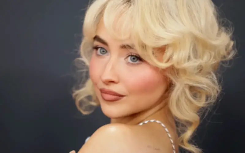 Coachella 2026 Bermula dengan Sabrina Carpenter, Bieber dan Karol G sebagai Bintang Utama