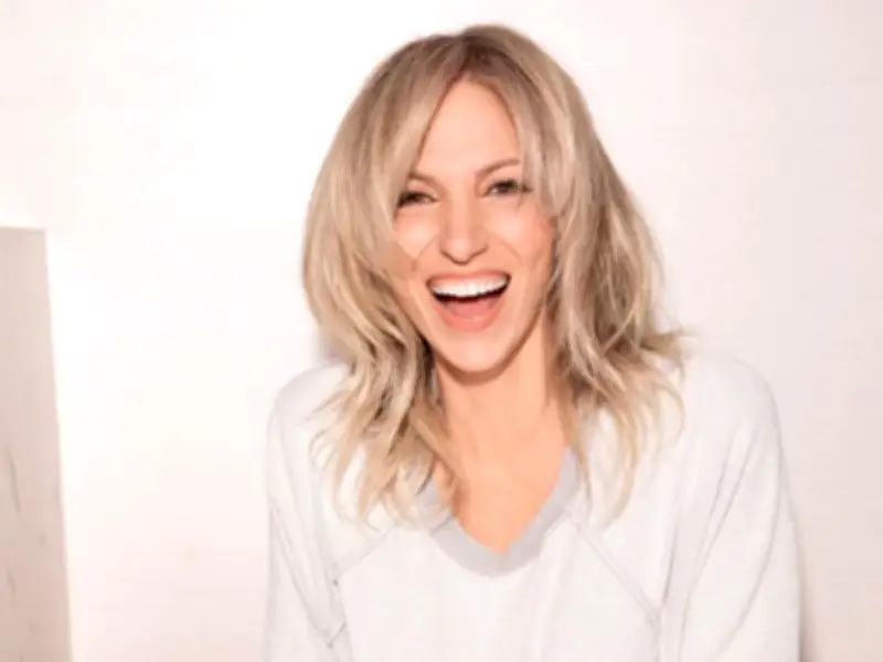 Debbie Gibson Kembali ke Singapura dengan Konsert 'Newstalgia' pada Ogos 2026