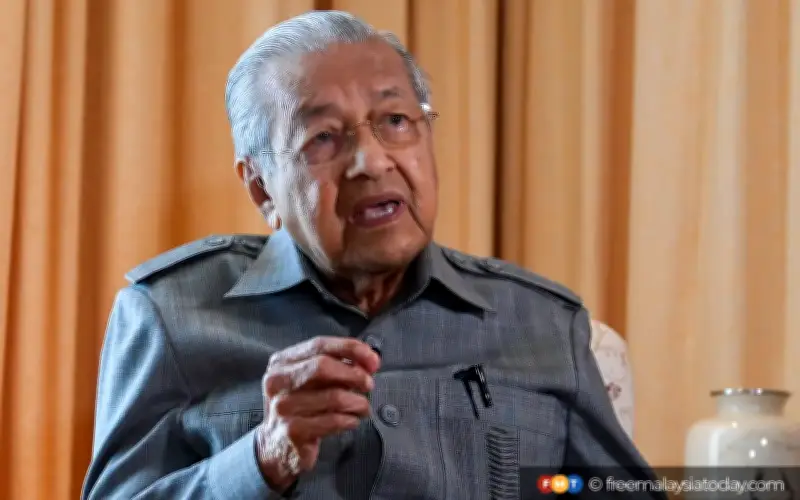Dr Mahathir Nafi Punca Perpecahan Melayu, Terus Salahkan Umno