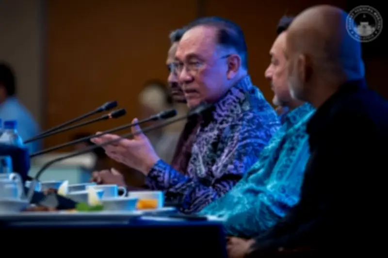 Ekonomi Malaysia Catat Pertumbuhan 5.2% pada 2025, Inflasi Terendah dalam Lima Tahun