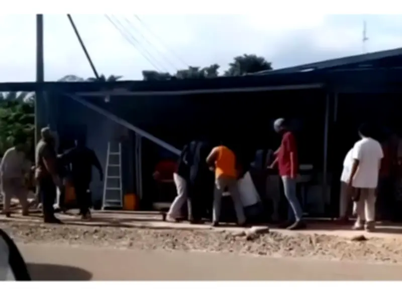 Enam Warga Pakistan Ditahan Polis Akibat Pergaduhan Viral di Kedai Beluran