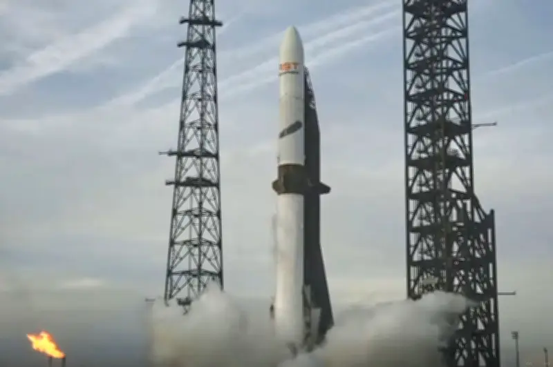 FAA Arah Siasatan Selepas Roket New Glenn Blue Origin Gagal Letak Satelit