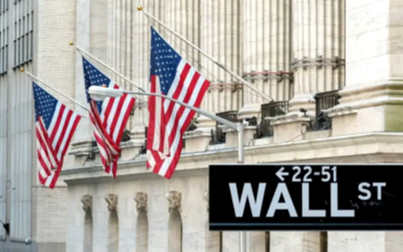 Futur Saham AS Naik Didorong AI dan Pendapatan Korporat, Walaupun Risiko Timur Tengah