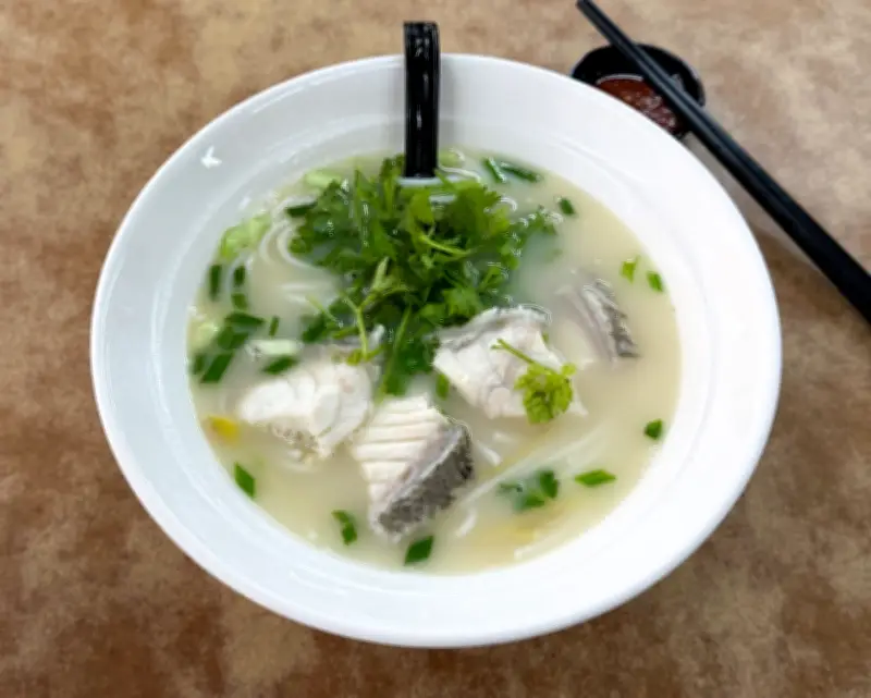 Gerai Mee Kepala Ikan Baharu di Restoran Goodview Kopitiam