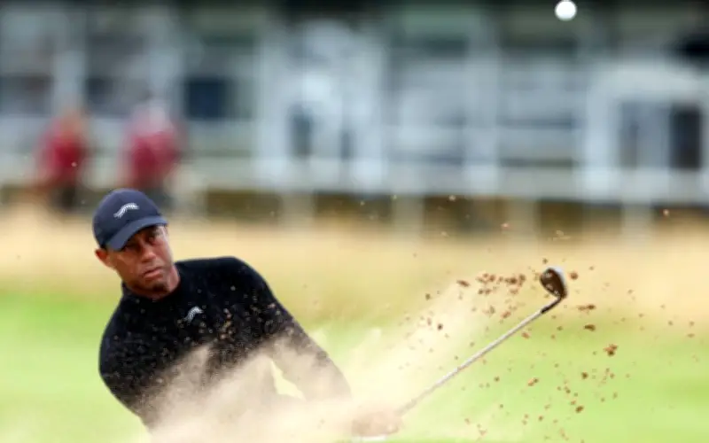 Hakim Benarkan Tiger Woods Rawat Diri di Luar Negara Selepas Ditahan DUI