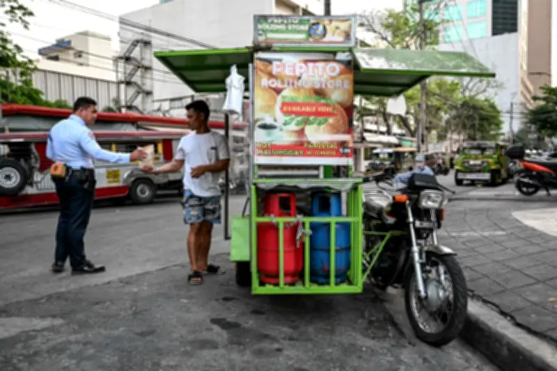 Harga Gas LPG Melambung Tinggi, Penjaja Makanan Jalanan Filipina Tertekan