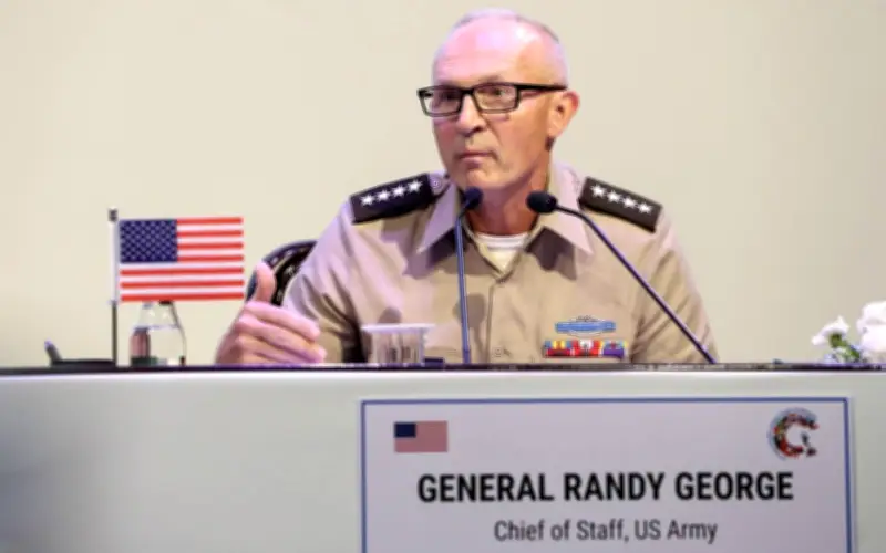 Hegseth Minta Ketua Staf Tentera Darat AS Letak Jawatan, Cari Pemimpin Selari Visi Trump