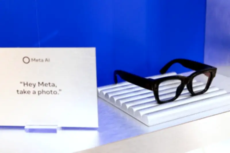 Hype AI cermin mata Meta pudar, saham EssilorLuxottica jatuh