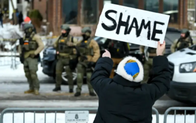 ICE Tembak Lelaki Cuba Langgar Pegawai Dengan Kereta Di California