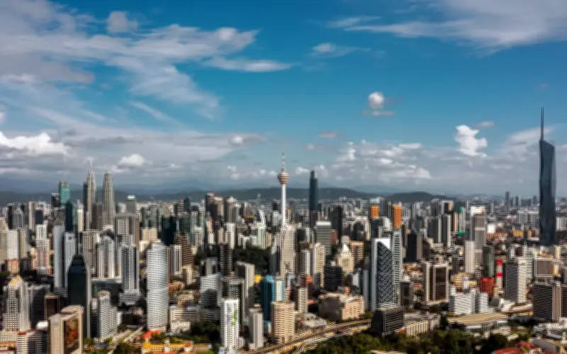 IMF Naikkan Ramalan KDNK Malaysia kepada 4.7% untuk 2026