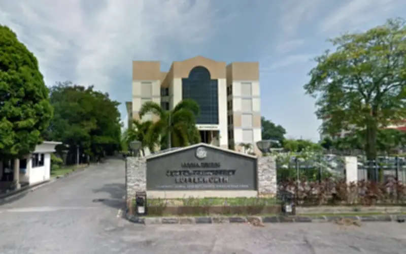 Inspektor didakwa terima rasuah RM11,500 selesai kes judi