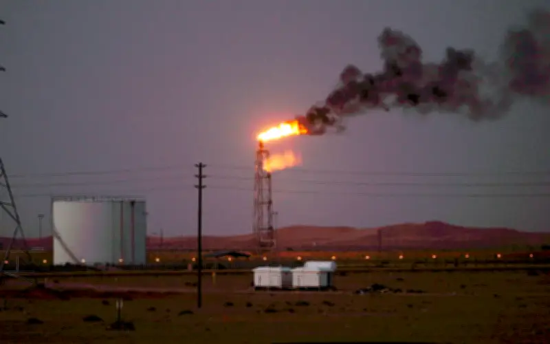 Iran Serang Saluran Paip Minyak Arab Saudi Beberapa Jam Selepas Gencatan Senjata