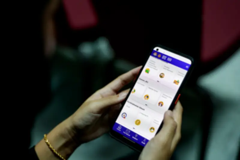 JPJ Galak Transaksi Digital Kurangkan Penggunaan Minyak, Elak Lawatan Kaunter