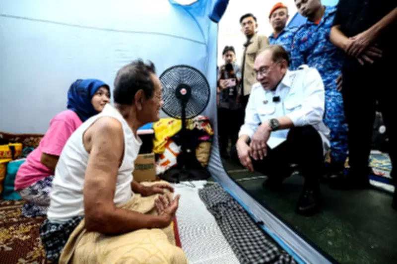 KDN Lancar Inisiatif MEKAR Ganti Dokumen Percuma Mangsa Kebakaran Sabah