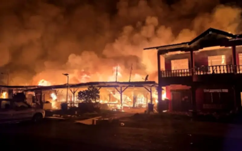 Kebakaran Besar Musnahkan 1,000 Rumah di Kampung Bahagia Sandakan
