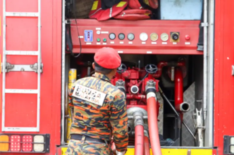 Kebakaran Hutan Dua Ekar di Seri Kembangan Berjaya Dikawal Jabatan Bomba