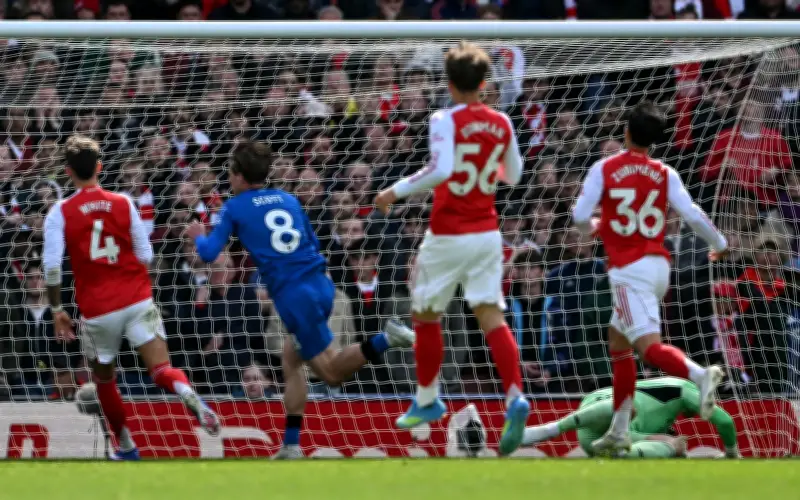 Kekalahan Arsenal Buka Semula Perlumbaan Liga Perdana Inggeris