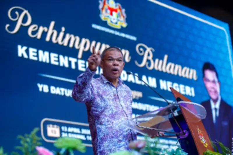 Kementerian Dalam Negeri Arah Polis Pantau Stesen Minyak Sempadan Untuk Halang Seludup