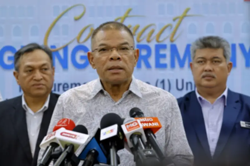 Kementerian Dalam Negeri Siasat Insiden Viral Polis Pijak Kepala Suspek di Kulim