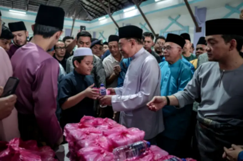 Kerajaan kaji beri elaun bulanan pelajar Tingkatan Enam