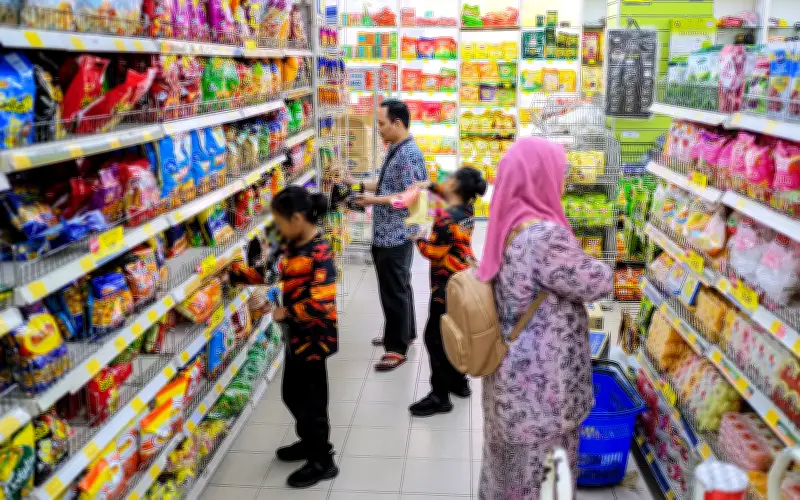 Kerajaan Kaji Kelonggaran Cukai, Tarif Bantu Peniaga Hadapi Krisis Tenaga Global