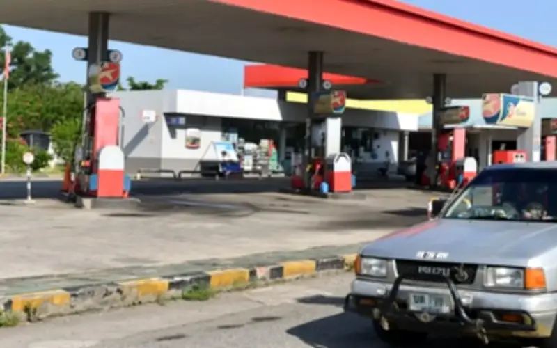 Kerajaan Kenal Pasti 151 Stesen Minyak untuk Dipantau, 64 Berisiko Tinggi Tiris