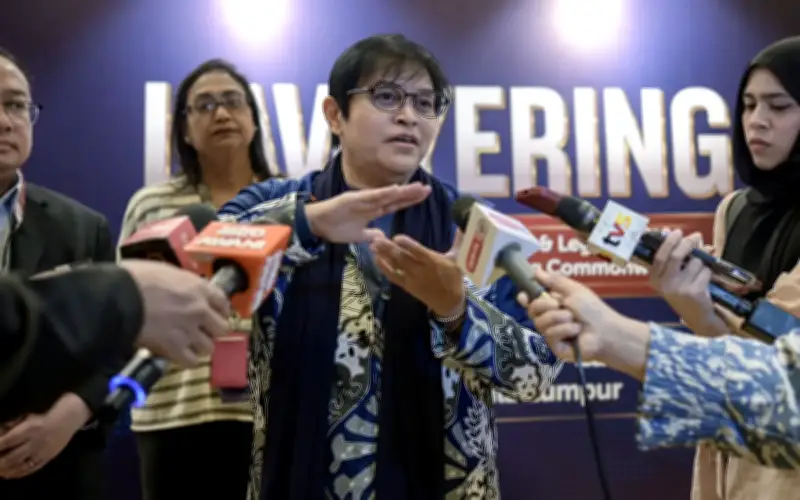 Kerajaan Pertimbang Pusat Mediasi Berpusat untuk Selesa Pertikaian Komersial Kecil