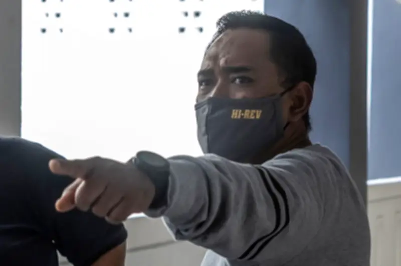 Korporal Polis Digantung Tugas Nafi Merompak Wanita di Kedai Runcit Kelantan