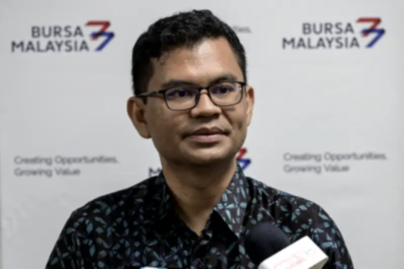 Krisis Bekalan Global Mula Pengaruhi Harga Tempatan, Kata Menteri Ekonomi