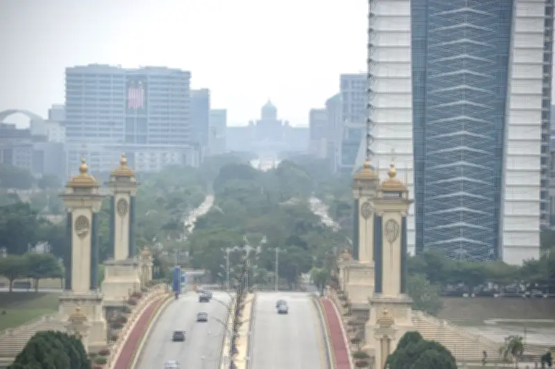 Kualiti Udara Merosot: Empat Kawasan Catat Tahap Tidak Sihat, Putrajaya Paling Teruk