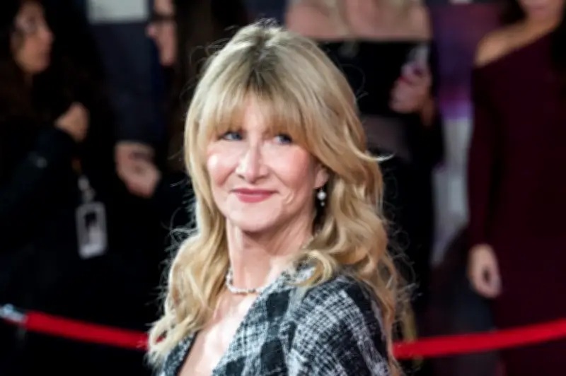 Laura Dern sertai The White Lotus selepas Helena Bonham Carter undur diri