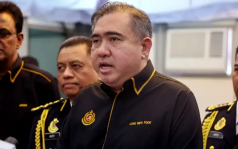 Loke kecam konvoi motosikal ADUN Kelantan, anggap tidak bertanggungjawab
