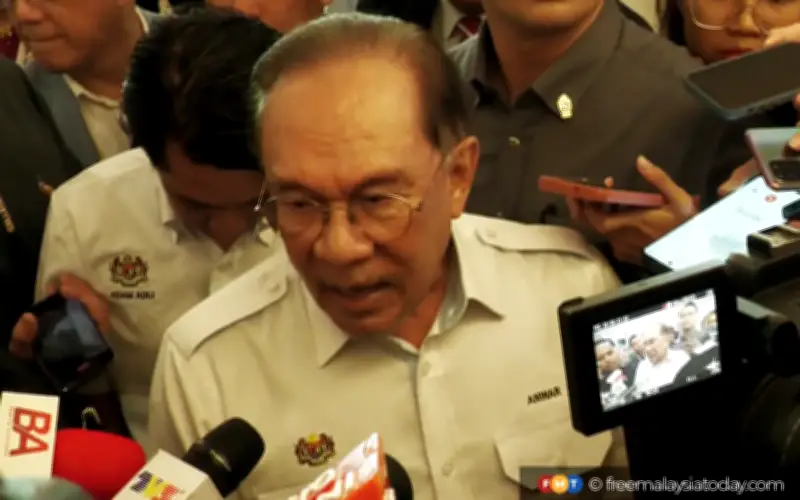Mahasiswa bebas kritik kerajaan, kata Anwar