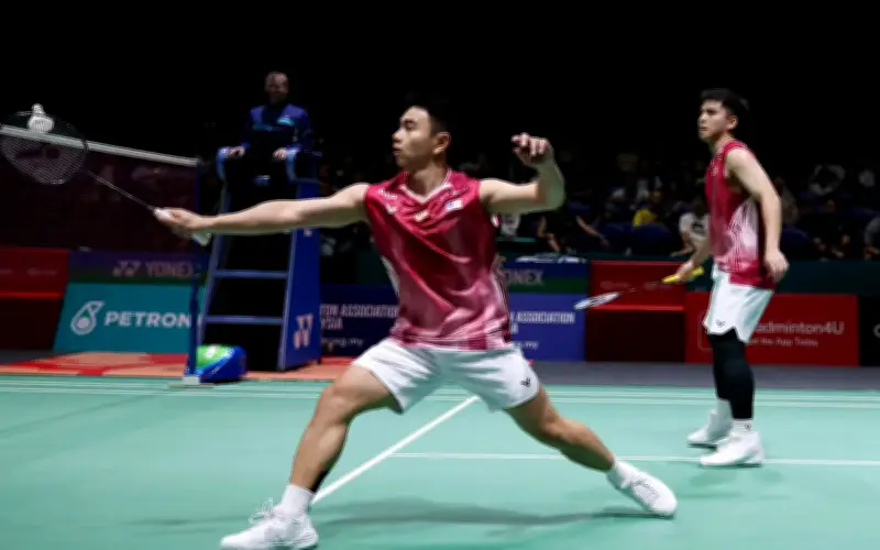 Malaysia bangkit ke suku akhir Piala Thomas selepas Jun Hao tewas