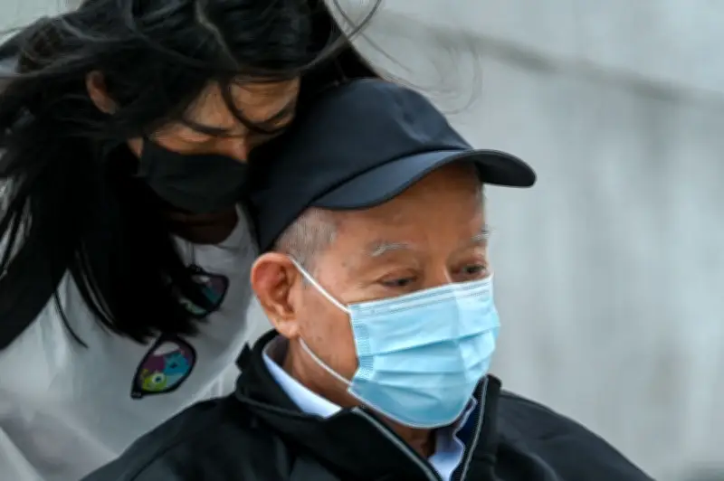 Mantan Taikun Minyak Singapura OK Lim Ditahan di Hospital Gagal Serah Diri