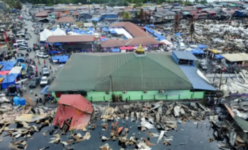Masjid Darus Salam kekal utuh dalam kebakaran besar Sandakan