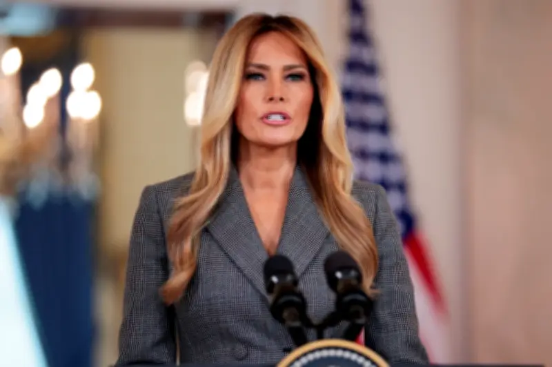 Melania Trump Nafi Kaitan dengan Jeffrey Epstein, Desak Sidang Kongres