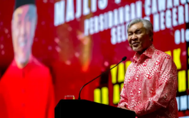 Mesyuarat Tertinggi Umno di Melaka Fokus kepada Pilihan Raya dan Penyatuan Semula